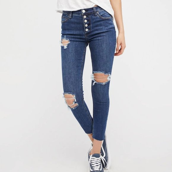 Free People Destroyed Reagan Button-Front Jeans - Picture 1 of 11